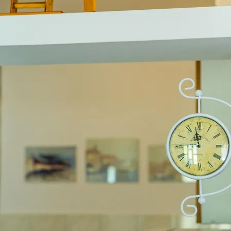 Apartman Melany - One Bedroom With Shared Terrace And Sea View *